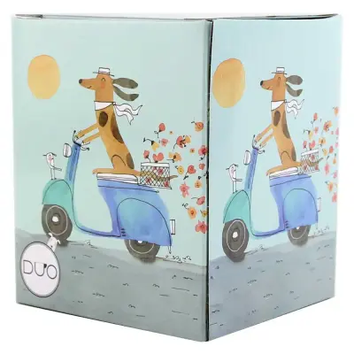 Cana portelan cu infuzor metalic si capac 360 ml „dogs world, on scooter”, in cutie decorativa